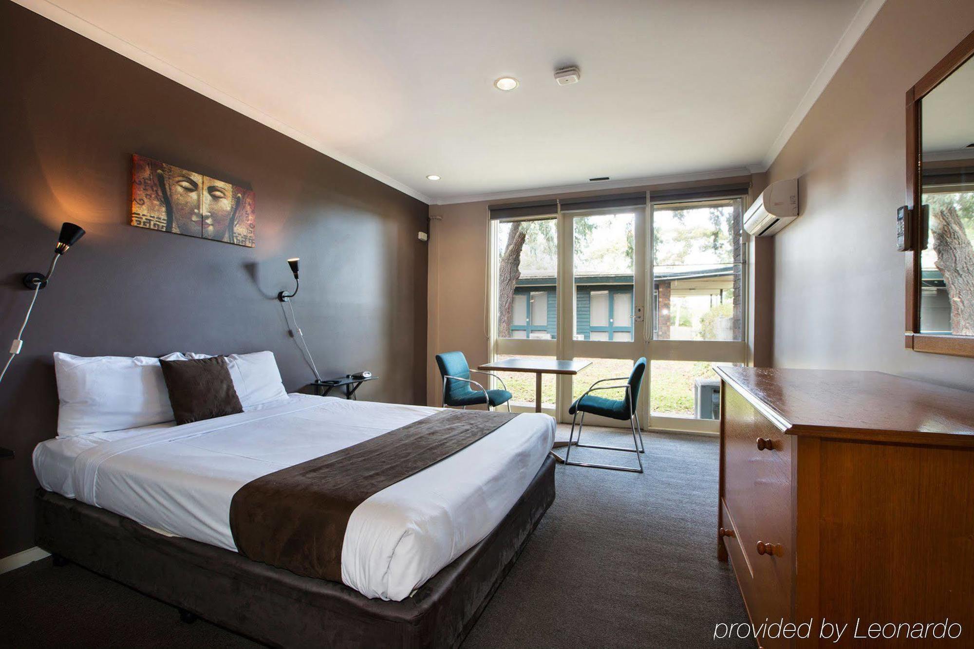 Burvale Hotel Nunawading Exterior foto